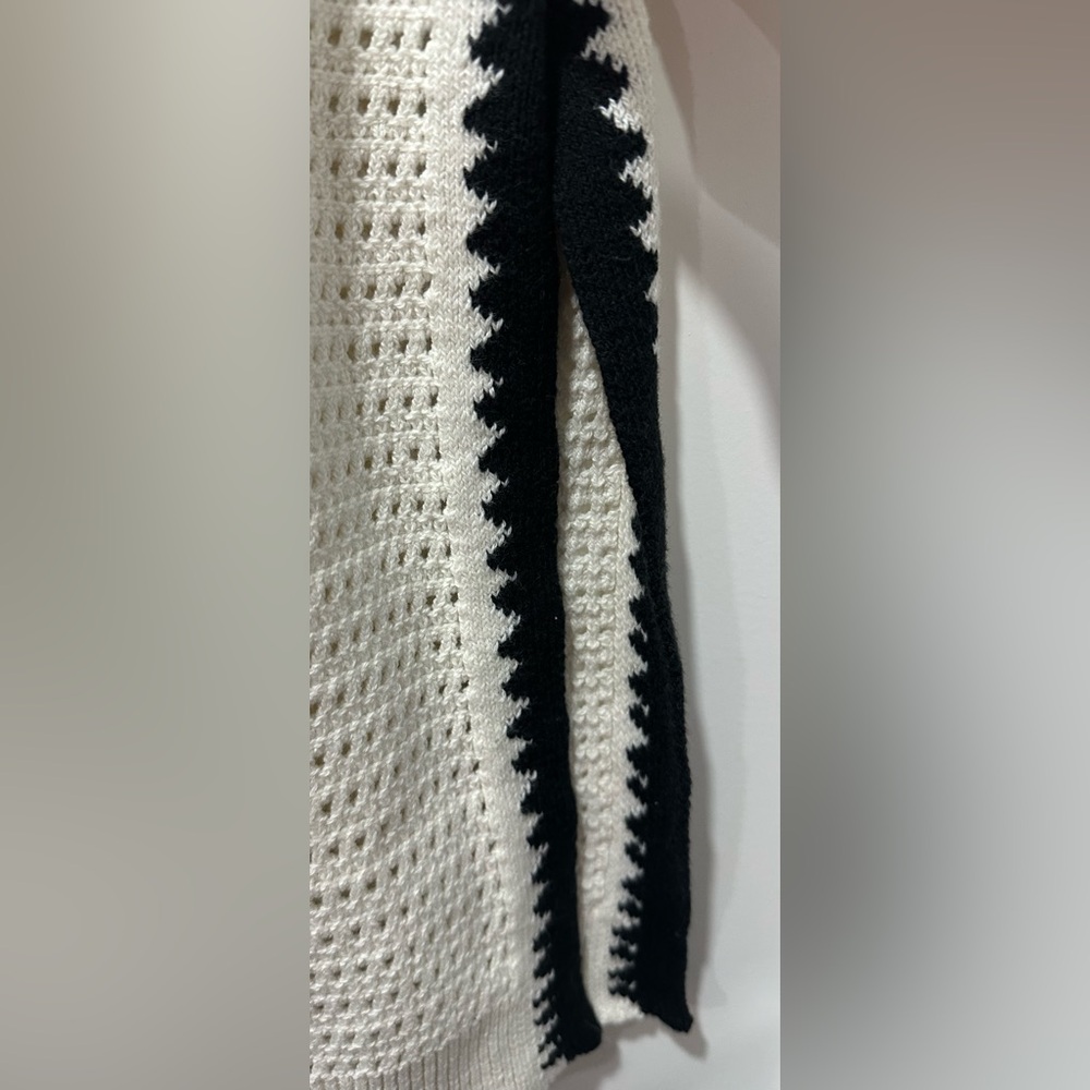 UNIVERSAL THREAD Women's Openwork Midi Sweater Dr… - image 8